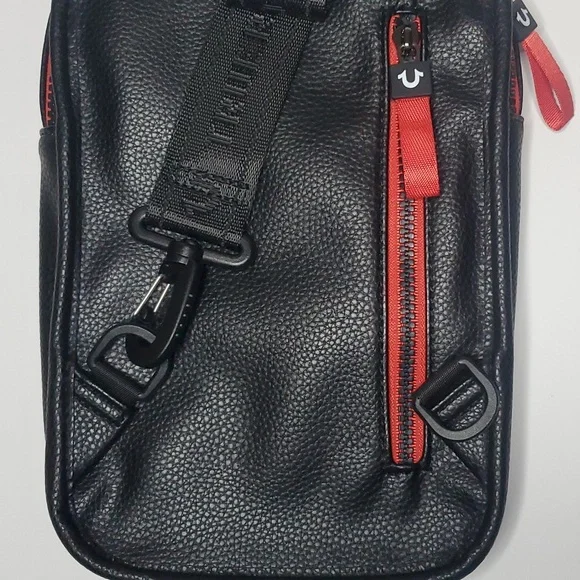 True Religion Stovall PU Horseshoe Logo Shoulder Sling Bag Faux Leather, new. - Picture 14 of 15